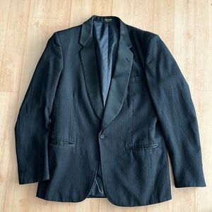 Vintage Pierre Cardin black blazer
